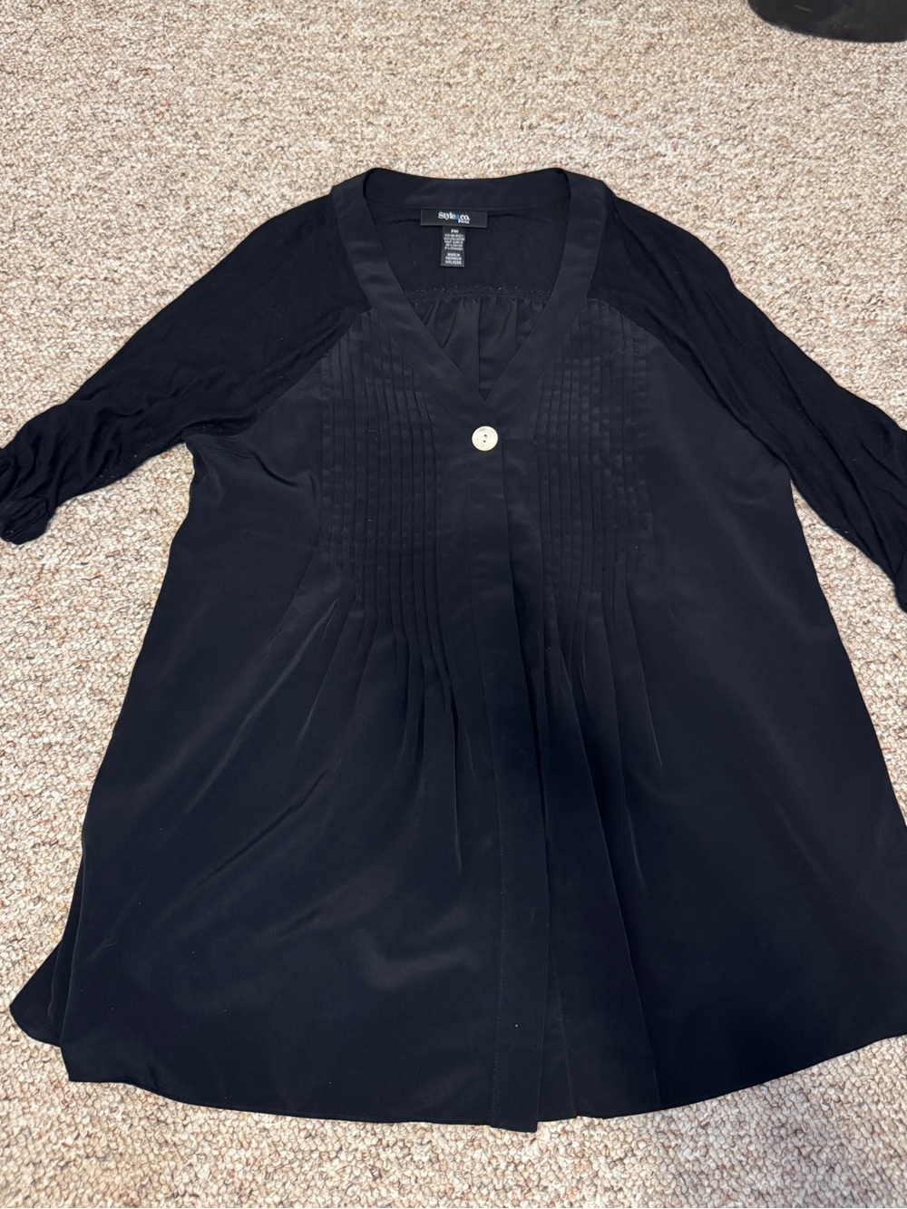 Style & Co. Black V-Neck Pleated Tunic Top